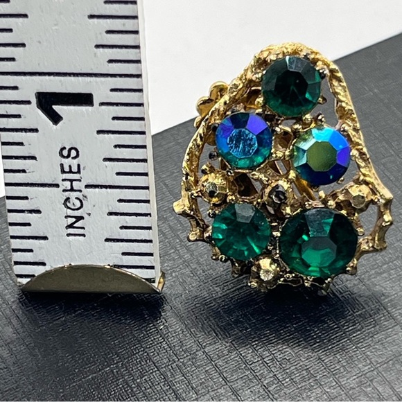 VTG 1960's Glass Crystals Gold Costume Earrings Clip-On Peacock Blue Green 1" - Picture 4 of 6